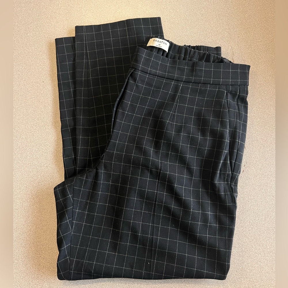 Aritzia Babaton checkered trouser pant with elastic waistband
